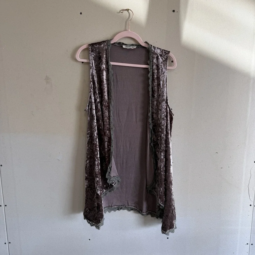 Listicle Crushed Velvet Open Front Vest with Lace Trim & Pockets - Medium